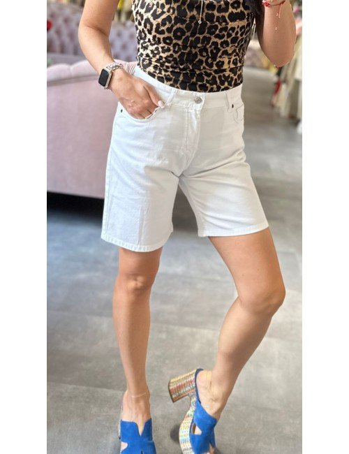 Białe bawełniane spodenki // 1499