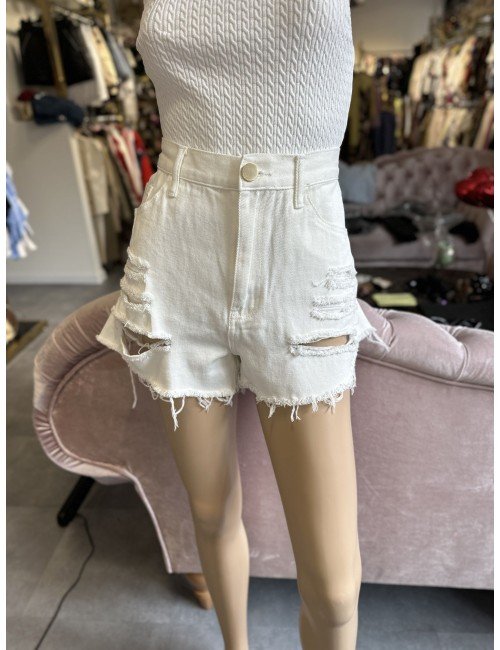 Białe szorty od Roberta Biagi // 1511