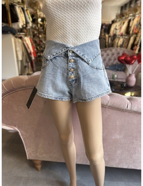 jeansowe szorty z wysokim stanem od Ana Caselli // 1537