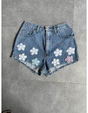 jeansowe szorty z wyszywanymi kwiatami // 1546*
