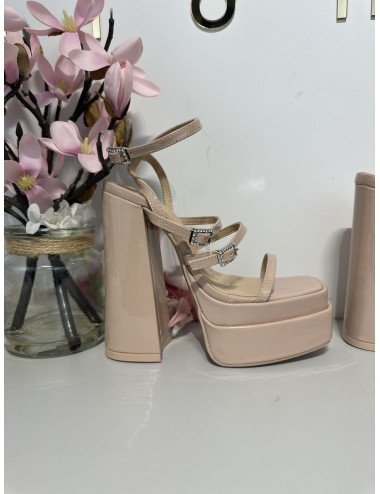 sandałki na platformie i słupku // 1591*