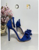 niebieskie sandałki na szpilce // 1602*