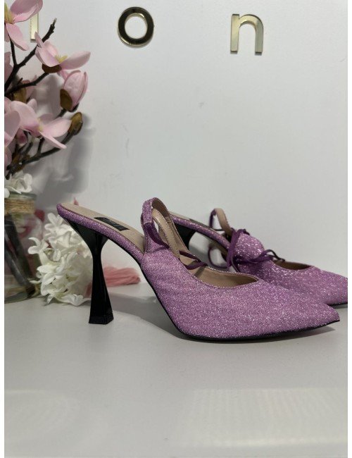 różowe obcasy wiązane na kostce // 1617*