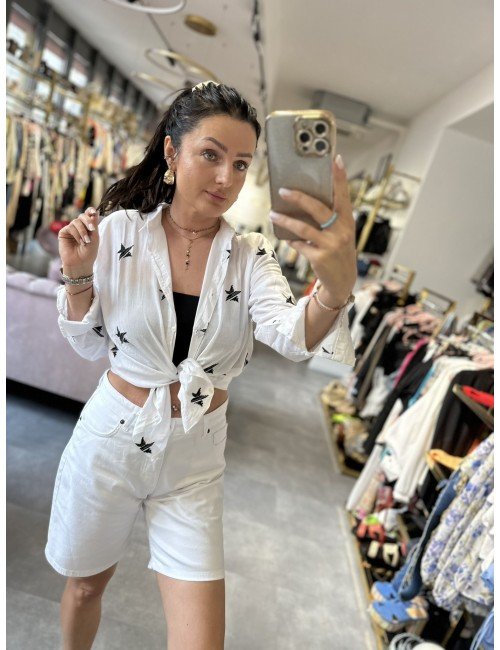 biała koszula w czarne gwiazdy // 1636