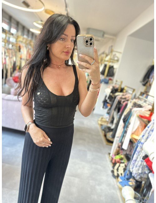 czarna bluzeczka na ramiączka // 1646