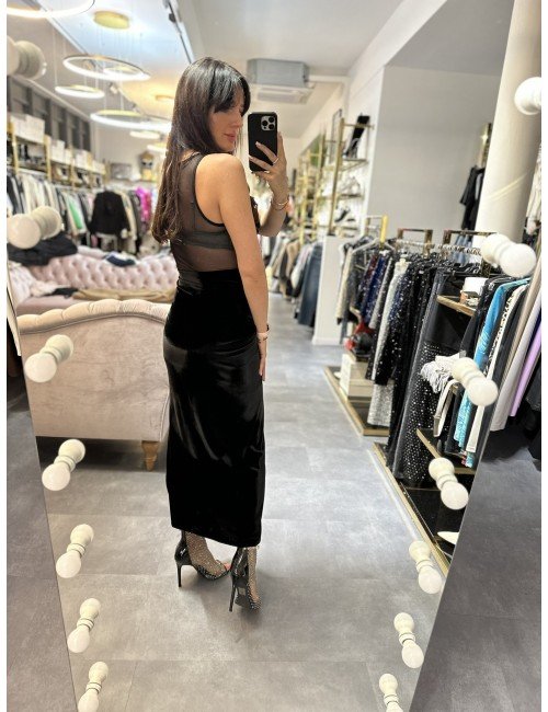 Długa, elegancka suknia wieczorowa od Have One