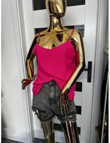 różowa bluzka ze złotym łańcuszkiem na ramiączkach // 1747