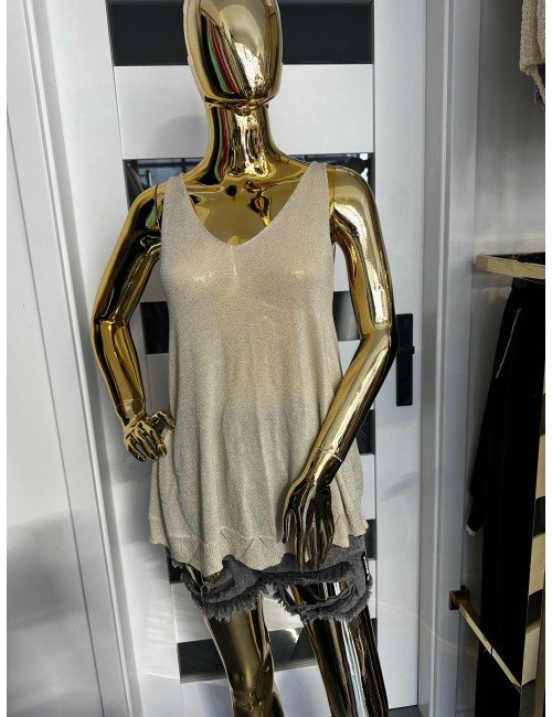 beżowa koszulka od Ana Caselli // 1833