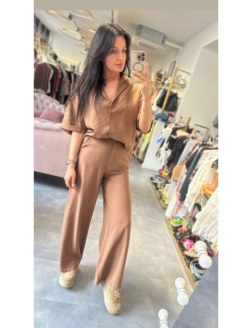 brązowa zapinana koszula z wiskozy od Souvenir // 2045