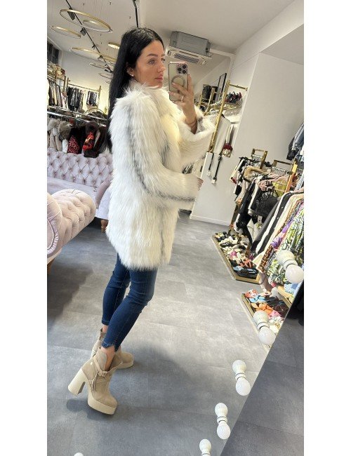 Biały płaszczyk futro naturalne // 2116