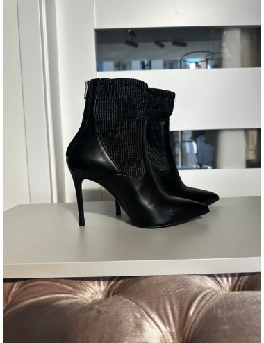 czarne botki na szpilce //2084*