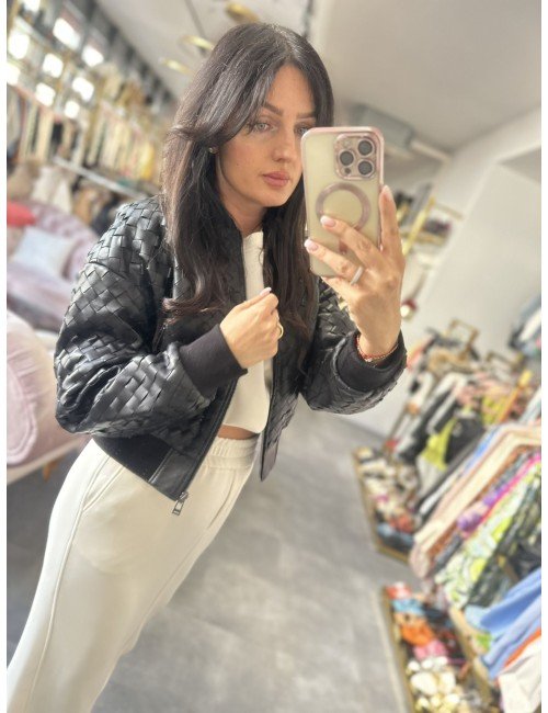 Kurtka -czarna skóra naturalna // 2040