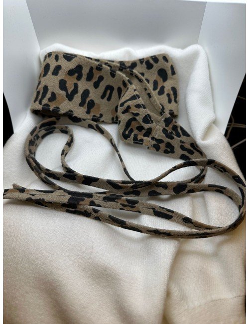 pasek w panterkę // 2292*