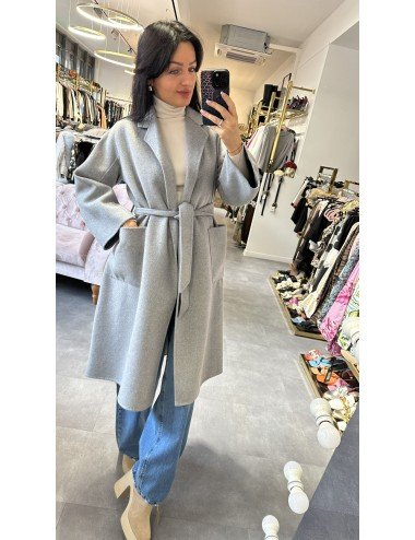szary płaszcz od HaveOne // 2304