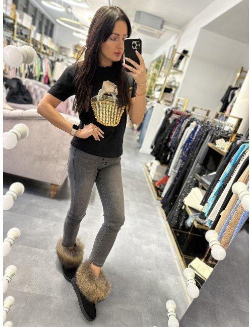 Czarny t-shirt z ciekawym wzorem od Adore Danew