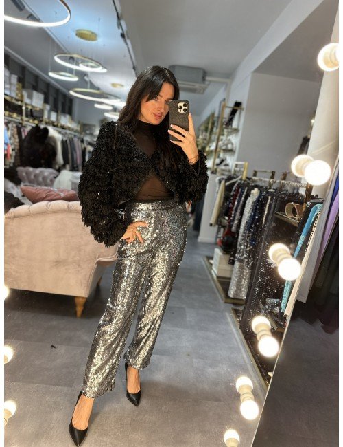 Srebrne, cekinowe spodnie od Adore Danew